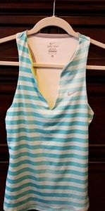 Nike workout top